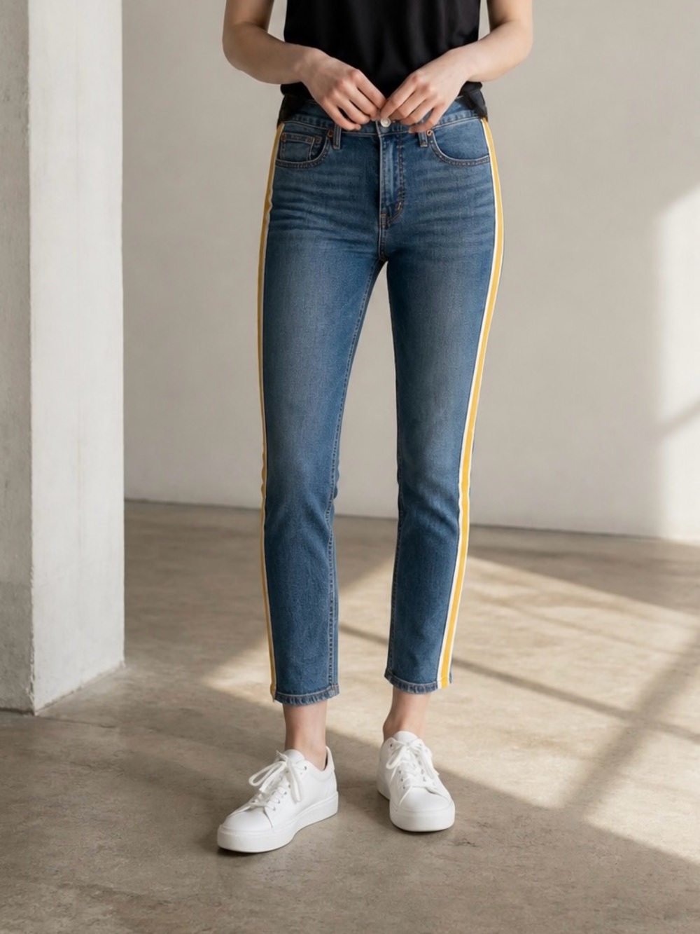 GAP Blue Ankle Jeans with Yellow Side Stripe - Picture 1 of 10